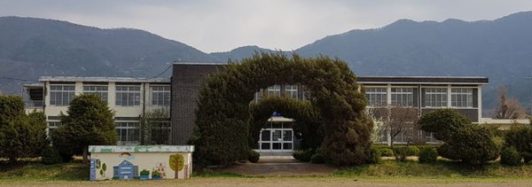 2015년&nbsp;폐교된&nbsp;장곡초등학교
