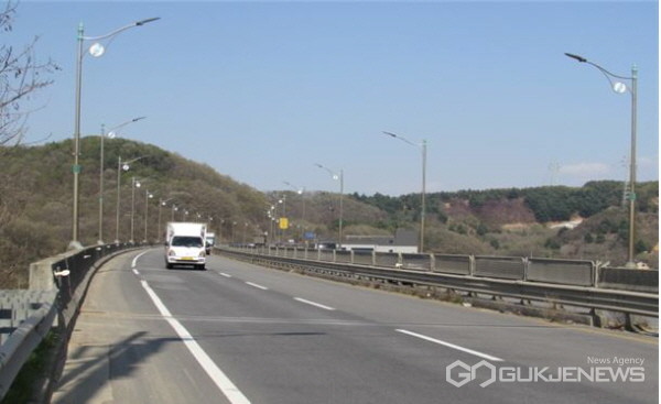 (사진제공=용인시) 처인구가 정밀안전진단을 마친 기선교 모습.