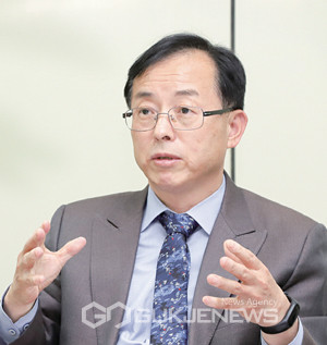 국회 산업통상자원중소벤처기업위원회 소속 김경만 의원(더불어민주당·비례대표)