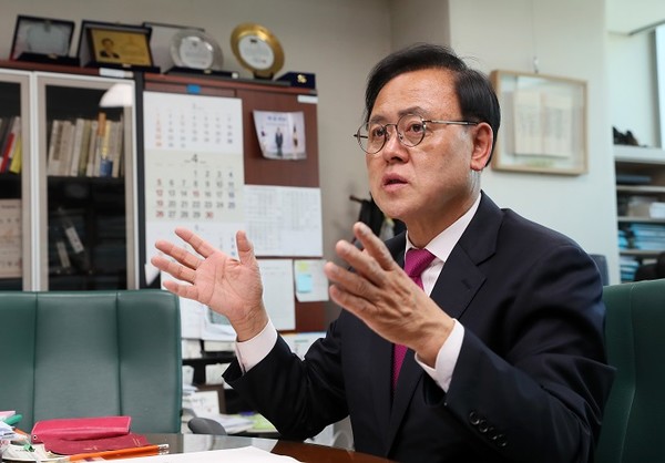 이명수 국회의원(국제뉴스DB)