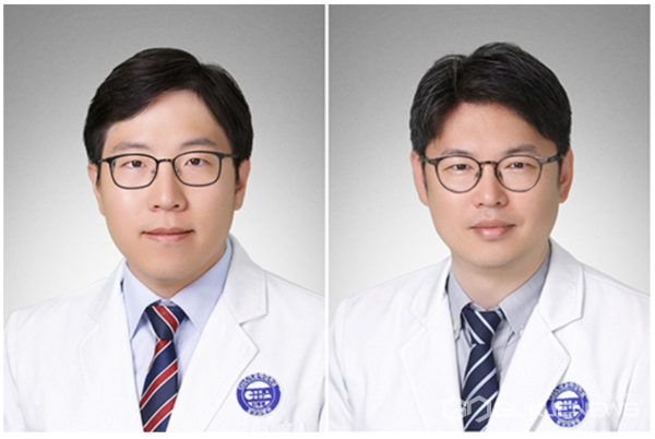 사진 왼쪽부터 혈액종양내과 김찬, 전홍재 교수