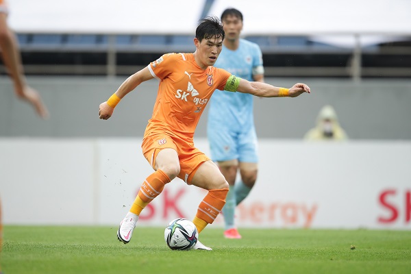 제주 유나이티드 이창민 선수 제주 유나이티드 이창민 선수