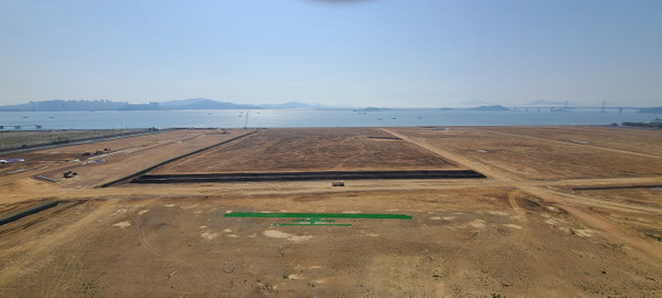 인천로봇랜드 토사 적치 모습