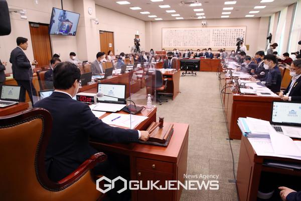 법사위, 대법원(법원행정처)ㆍ사법연수원 등에 대한 국정감사 실시