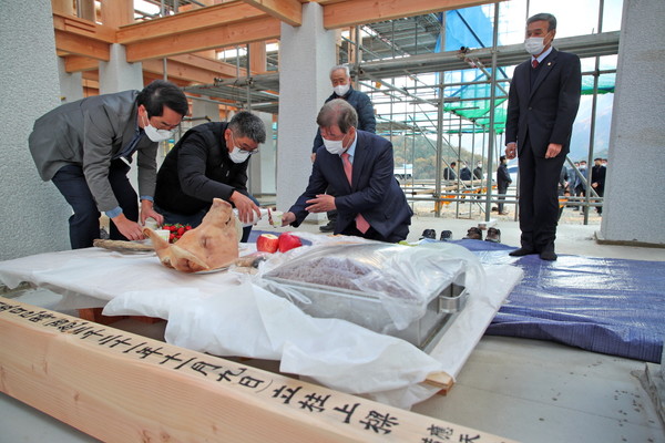 산청군 ‘환아정(換鵝亭)’ 복원사업 상량식 자료사진