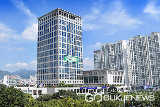 부산시청 전경./국제뉴스DB
