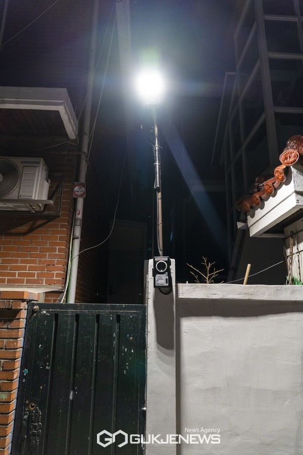 구로구 스마트 보안등 설치. 사진=구로구청