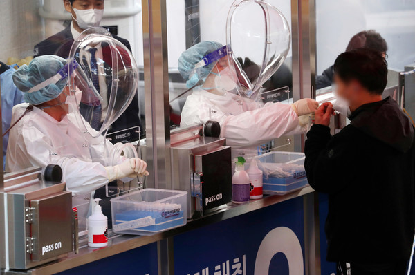 코로나 검사, 방역 (국제뉴스DB)