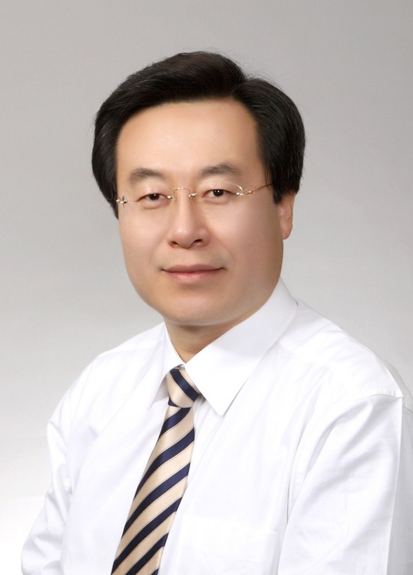 (사진제공=자유미래포럼) 박상웅 20대 대통령직인수위원회 자문위원