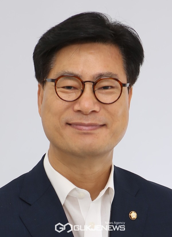 SMR 국회포럼 공동위원장 김영식 의원