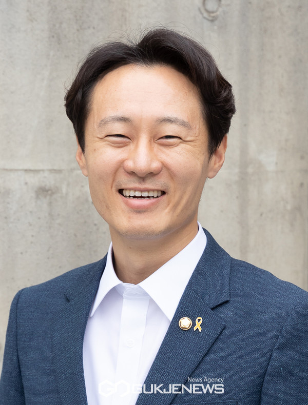 더불어민주당 이탄희 의원(경기용인정)