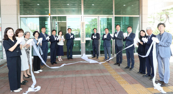 안동시장직 인수위원회 현판식.(사진=안동시)