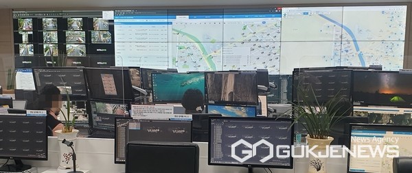 제천 통합관제센터(사진=제천시)