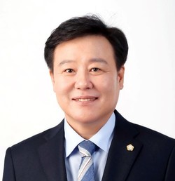  (사진=익산시의회) 김충영 산업건설위원장