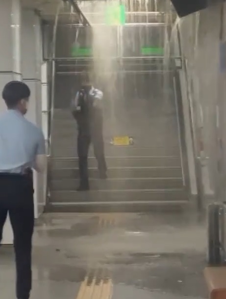 이수역 침수, 지하철 침수, 폭우 / SBS 뉴스 캡쳐