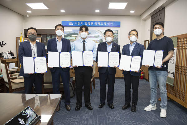                                                (사진=익산시) 홀로그램 4개 기업과 투자협약 체결 