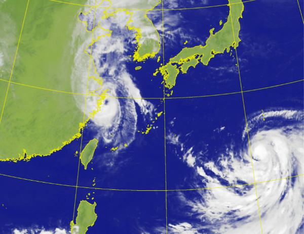 2022년 12호 태풍 무이파 예상경로 현재위치 위성사진 14일 오후 17시40분 기준 (사진출처=중화민국 통신부 중앙기상국)