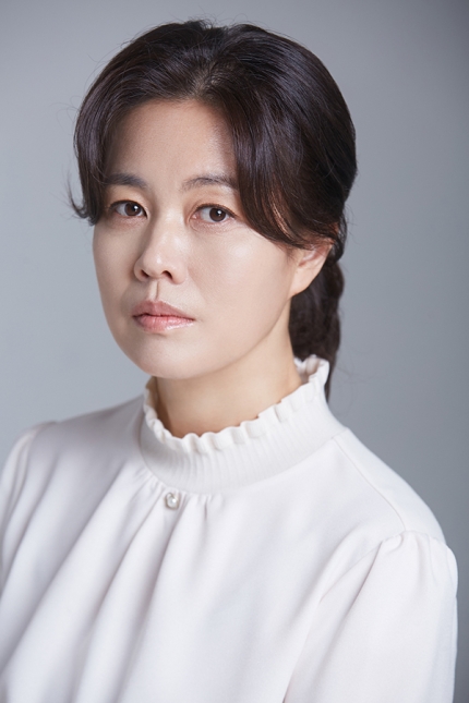 [속보]'김학선♥' 배우 김정영, 50대 여배우 루머에 '뿔' 났다(사진=에스더블유엠피)