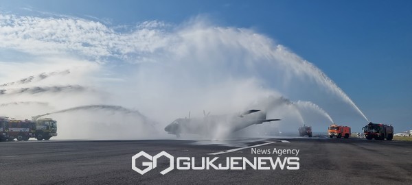 18일 제주공항에서 실시된 항공기사고 수습훈련.[사진=제주공항]