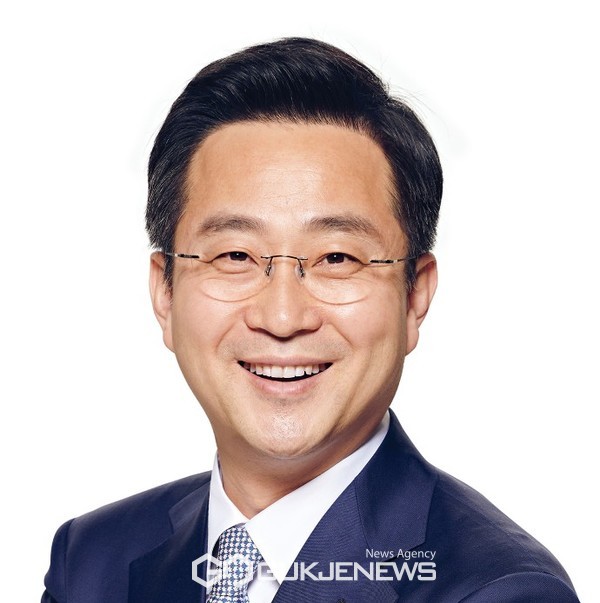 더불어민주당 박성준 의원(서울 중구성동구을, 정무위원회)