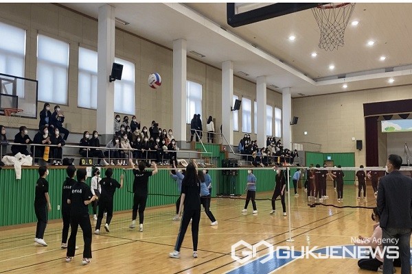 청주여고 체육활동 모습.(제공=충북교육청)