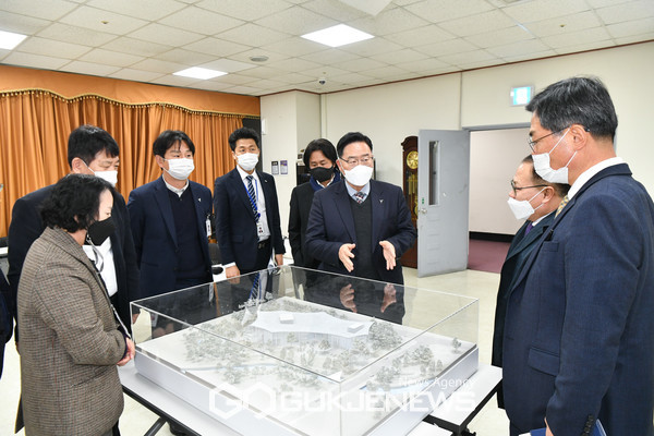 강수현양주시장과 관계자들의 모습이다. <사진제공=양주시>