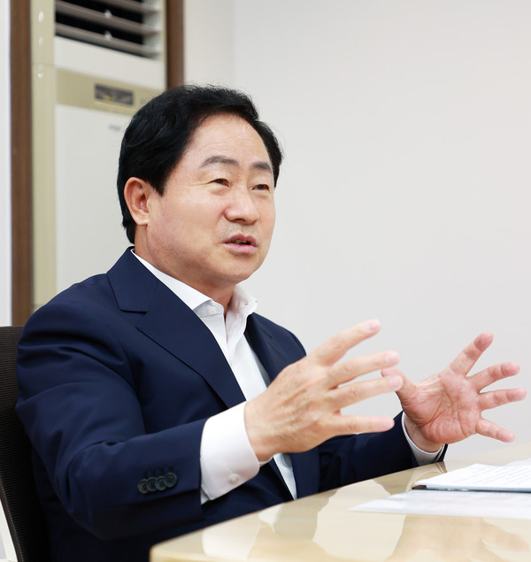 <주광덕 남양주시장>