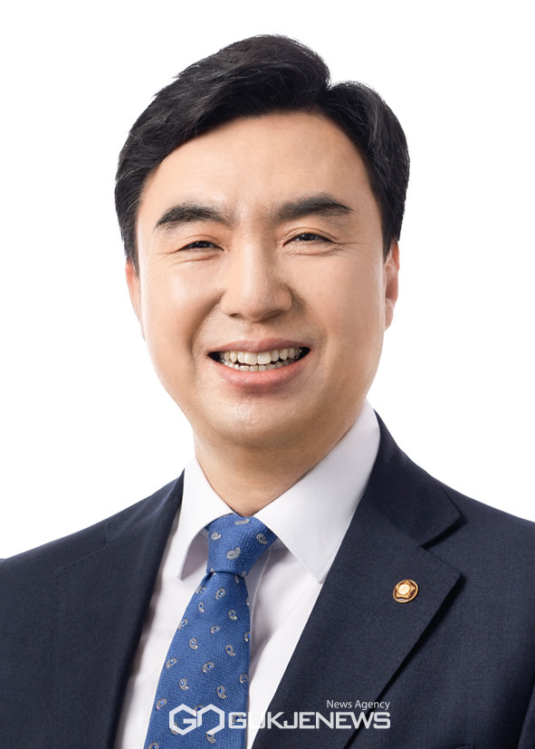 윤관석 국회 산업통상자원중소벤처기업위원장(남동을, 더불어민주당) [사진=윤관석 의원실]