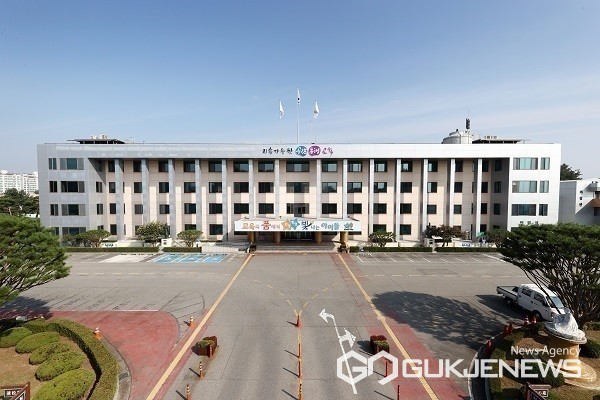 충북교육청 청사 전경.