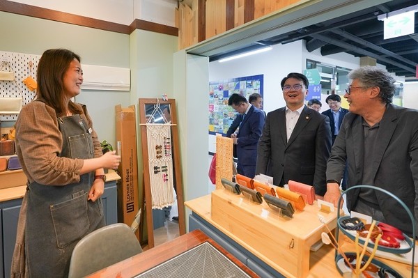  (사진제공=중기부) 중기부 조주현 차관, 동해시와 삼척시를 찾아 민생 현장 목소리 청취