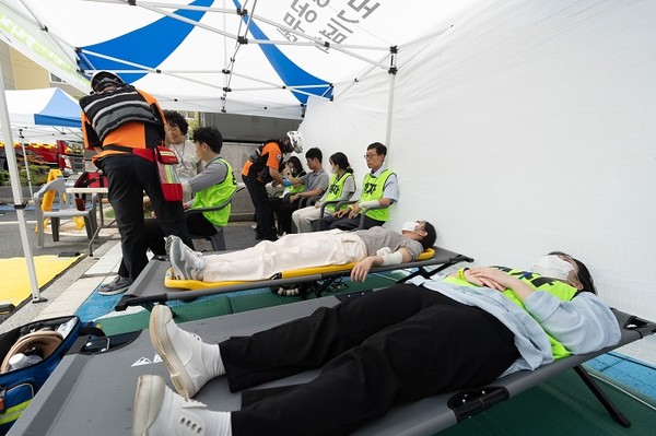 (사진제공=LH) LH, 유관기관과 지진 발생 가정한 안전한국훈련.