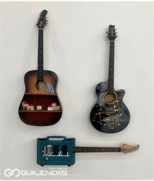 부산환경공단 자원순환협력센터에서 열리는 'From Musical Instrument' 전시 작품, 가치예술협동조합 작가 참여)/제공=부산환경공단