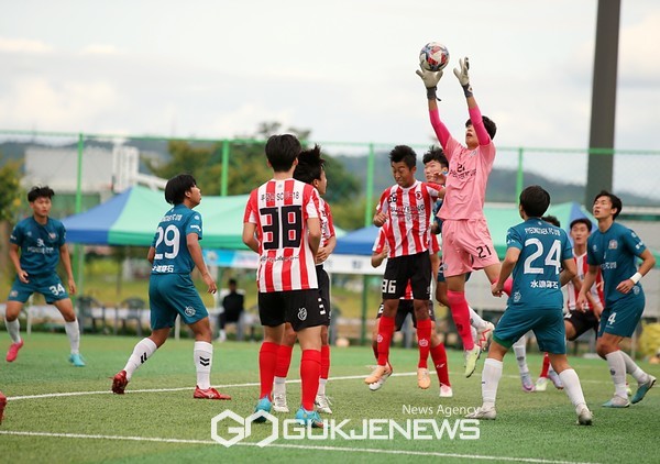 '2023 안동하회탈 고등1학년 축구 페스티벌' 경기 모습(사진=김병용 기자)