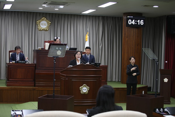 손진영 의원, 익산시 생활임금 준수하고 있는지 점검해야(사진=익산시의회 제공)