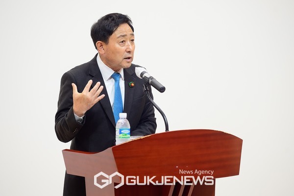  이종우 시장은 "올해 처음을 개최한  2023 SGF 행사가 성공적으로 개최됐고, 이를 통해 희망을 봤다"는 소회를 밝혔다.[사진=서귀포시청]