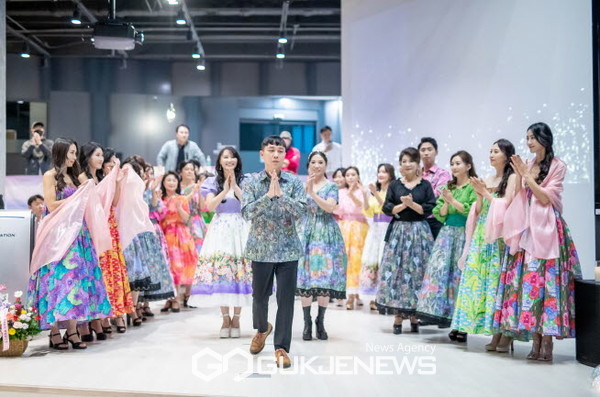 사진=(수성대학교 패션쇼 행사모습) 김삼조 기자