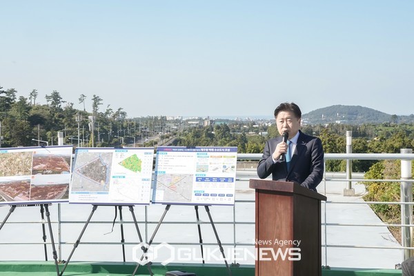 제주도는 15일 오후 1시 제주공영화물주차장 건물 옥상 (제주시 번영로 345)에서 ‘(가칭)제주 화북2 공공주택지구’ 개발 계획을 발표했다.[사진=제주도청]