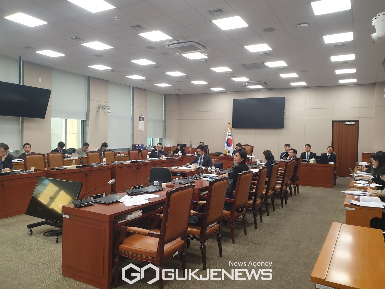 21일 오후 법사위 벙안심사 2소위원회의 모습