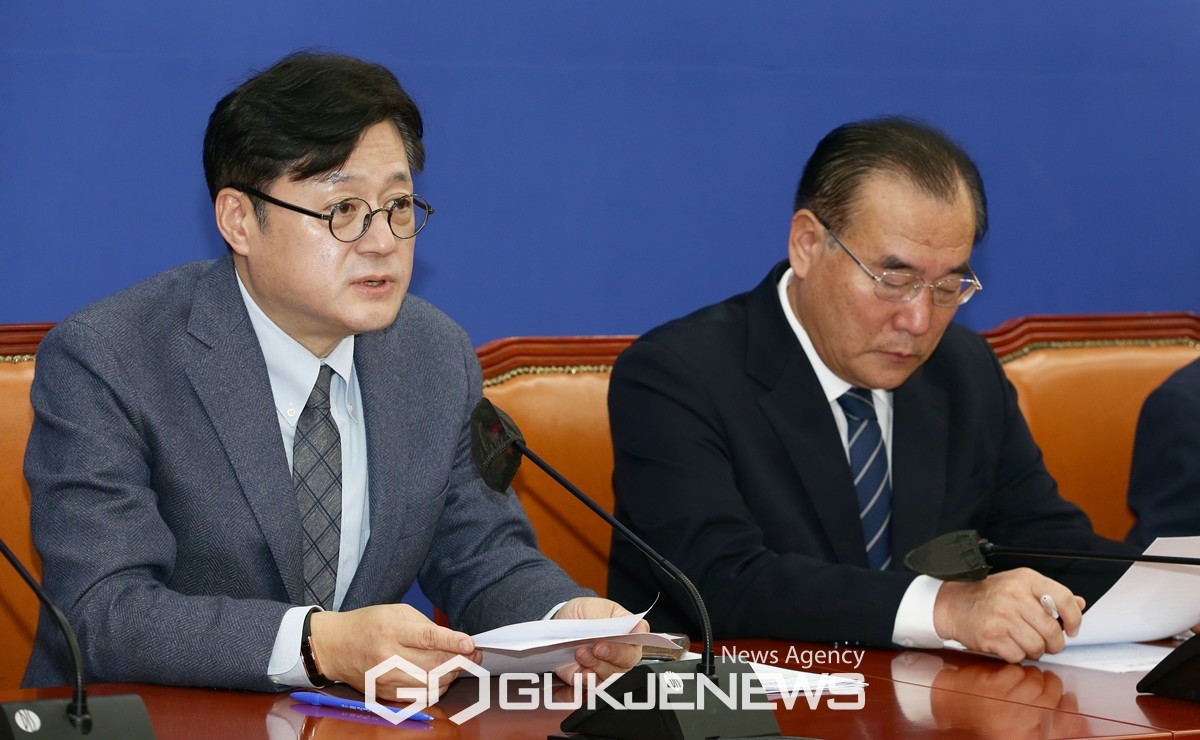 ▲더불어민주당 홍익표 원내대표가 23일 서울 여의도 국회에서 열린 정책조정회의에서 발언하고 있다. /사진=원명국 기자