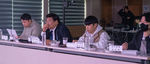 80팀의 청소년 198명이 참가한 가운데 열린 이번 예선에서 총 8팀이 본선에 진출 오는 20일 오후 2시 제주 Be-in공연장에서 경연을 펼쳐 우승팀을 가리게 된다.[사진=이어도청년지킴이]