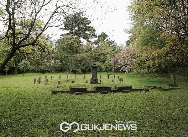 제주도내 사적 ｢삼성혈｣ 등 6개소 주변 건축행위 기준이 다수 완화되면서 주민들의 재산권 행사 시 불편함이 어느 정도 줄어들 것으로 예상된다. 