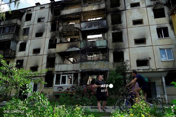 (위 사진은 기사 내용과 무관함) 2023년 7월 2일 우크라이나 공습으로 피해를 입은 러시아 벨고로드 주 셰베키노 마을 주택. 사진제공/AFP통신