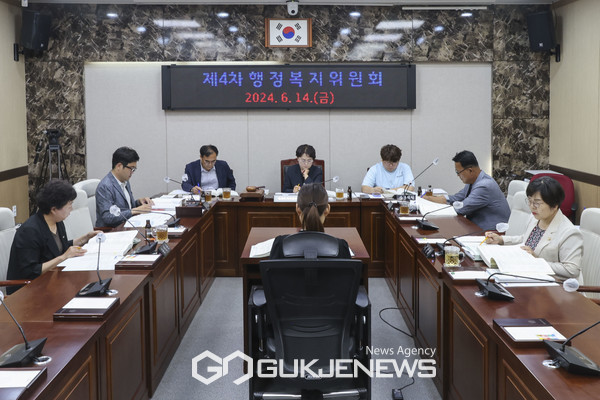 행정복지위원회(사진/홍성군의회)