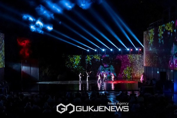 사진=이사부독도기념관 개관 기념 기획한 ‘독도 시간을 넘어서’ 실감미디어 특별공연/시제공