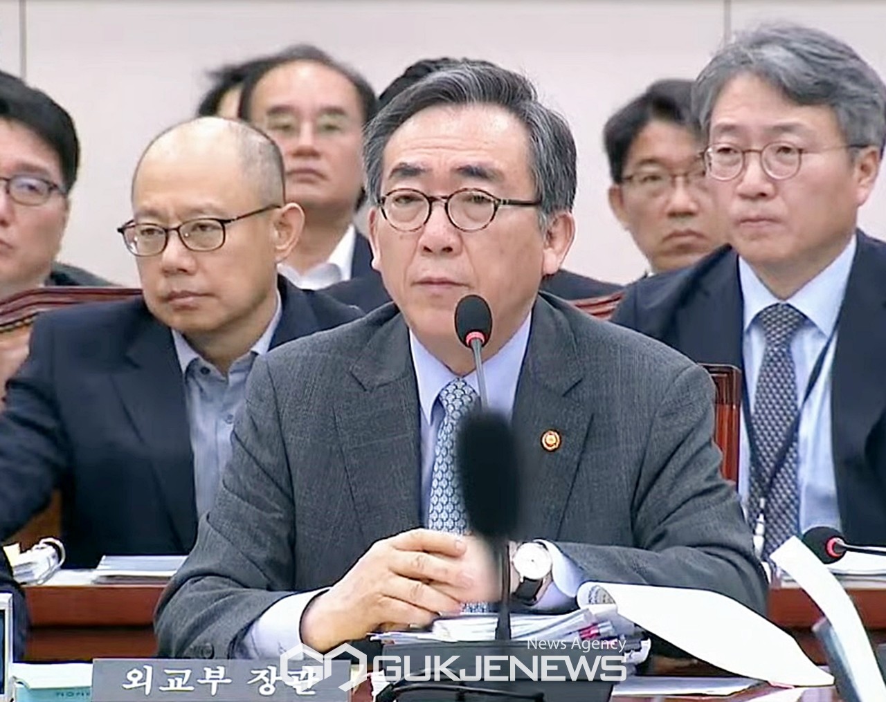 ▲조태열 외교부 장관은 13일 오후 국회 외교통일위원회 전체회의에서 여야 의원들의 일본 사도광산 협상 관련 질의에 답변하고 있다./사진=이용우 기자