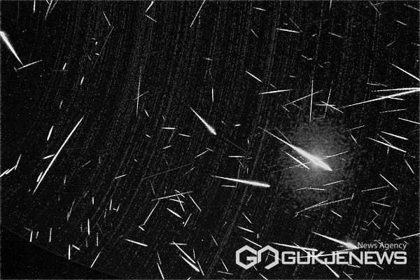 페르세우스 유성우 관측 모습.(제공=증평군청)