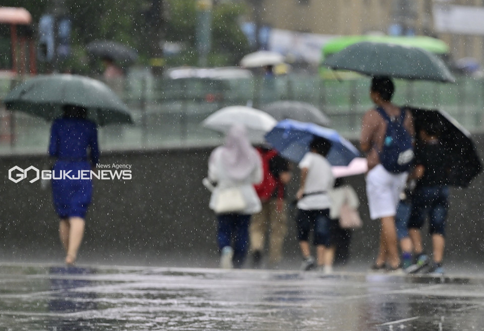 비스케치, 소나기 내려, 일주일뒤 '처서' (사진=국제뉴스DB)