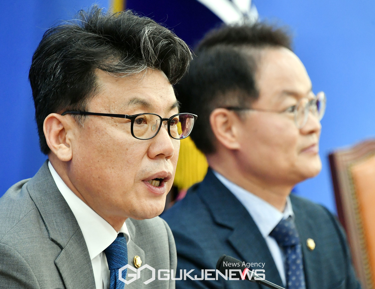 진성준 정책위의장 기자간담회