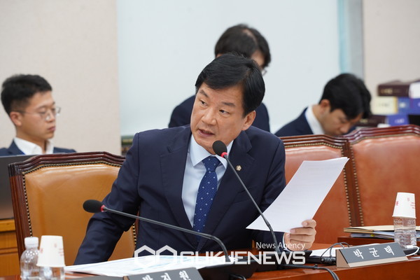 국회 법제사법위원회 소속 박균택 의원(더불어민주당 광주광산구갑) [사진제공=박균택 의원실]