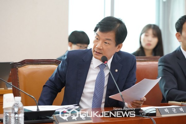 사진= 국회 법제사법위원회 소속 박균택 의원 /고정화기자